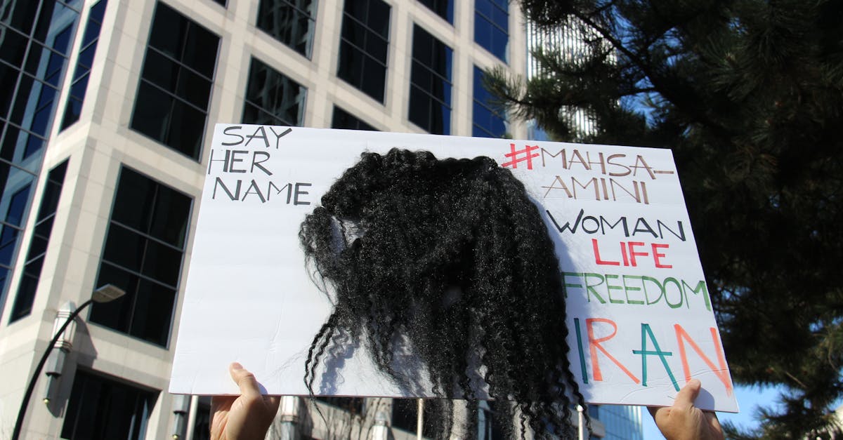 ارتفاع الذهب وهبوط النفط بعد هدنة مع إيران