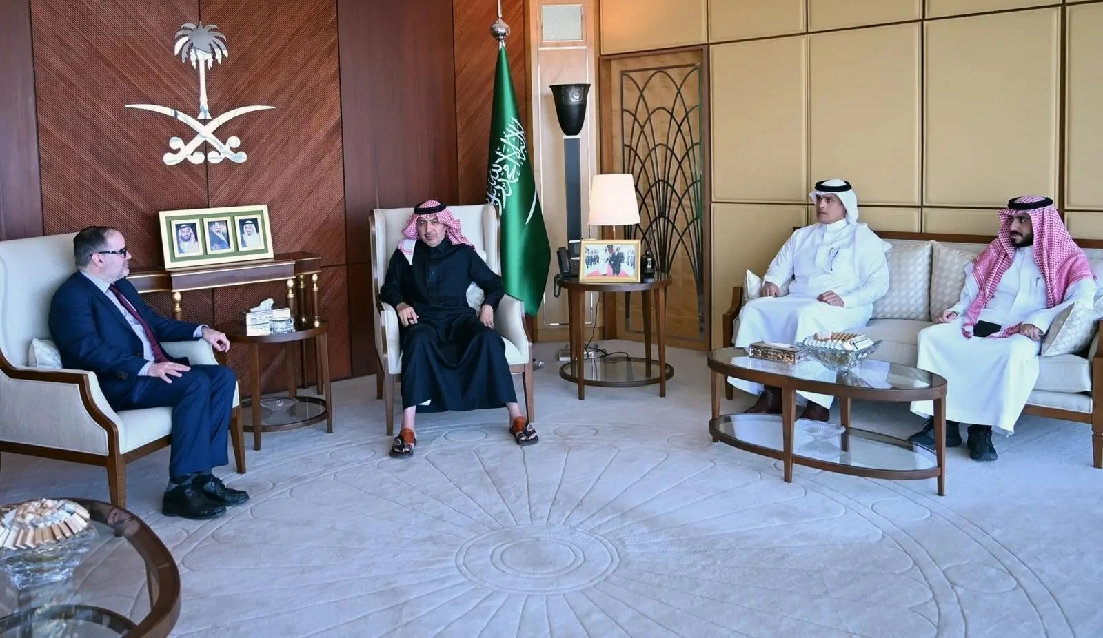 Renforcer la coopération avec l'UNRWA pour les réfugiés