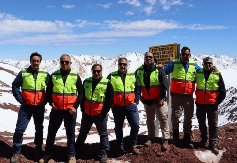 مفاوضات مكيوين كوبر لتمويل مشروع لوس أزوليس في الأرجنتين