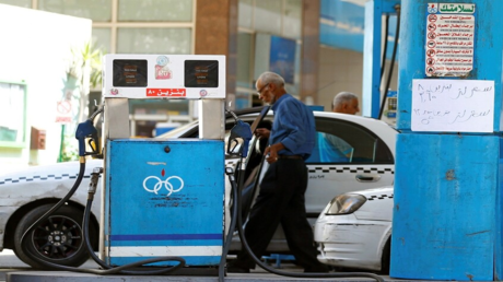 Augmentation des salaires en Égypte et impact sur les prix du carburant