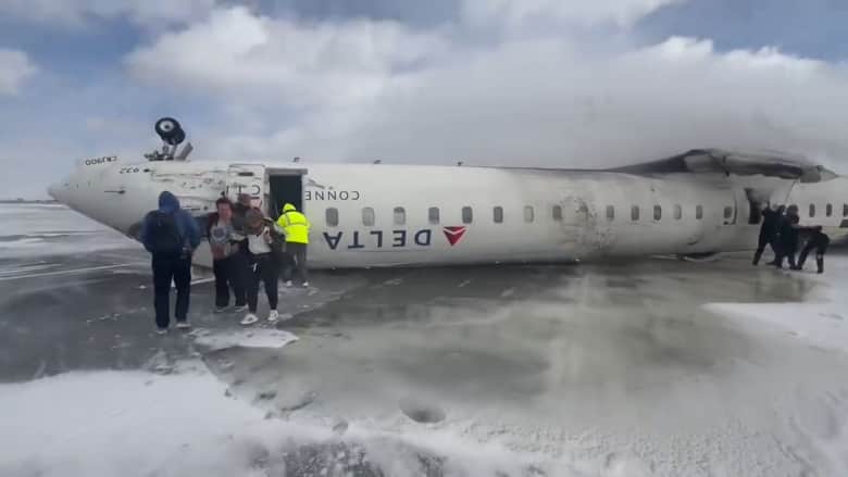 Air Canada Plane Crash at LaGuardia Causes Fatalities
