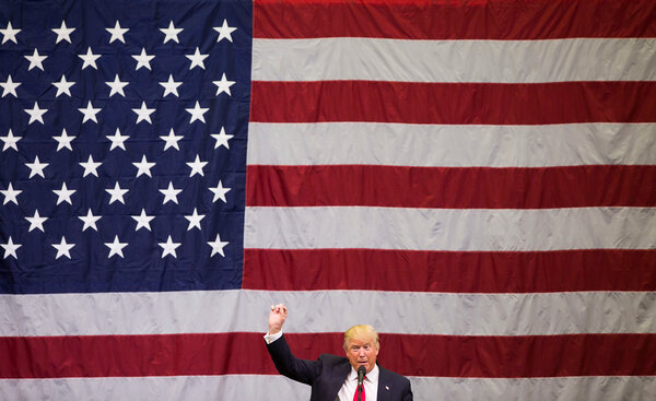 Trump suscite la controverse avec un drapeau à 56 étoiles