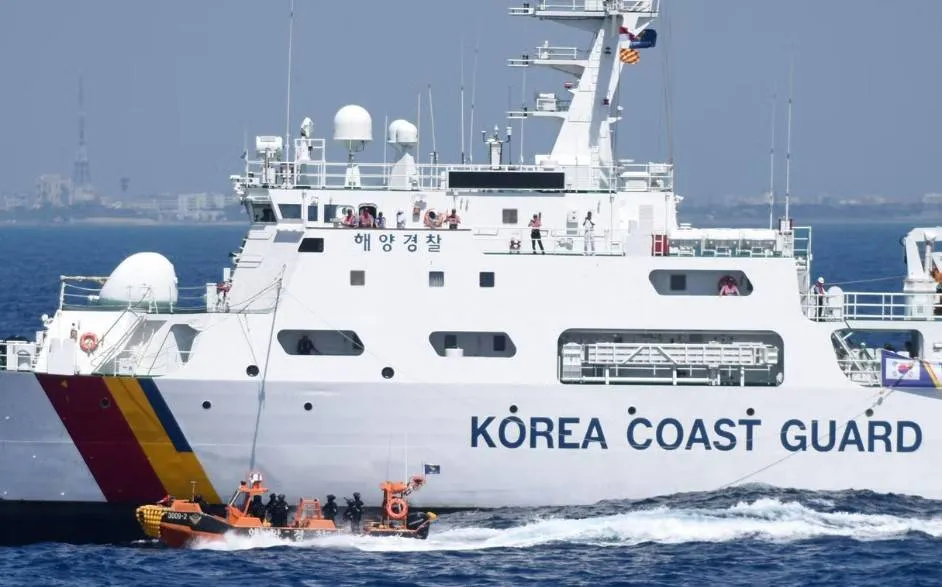 South Korea Interrogates Chinese Dissident in Rubber Boat