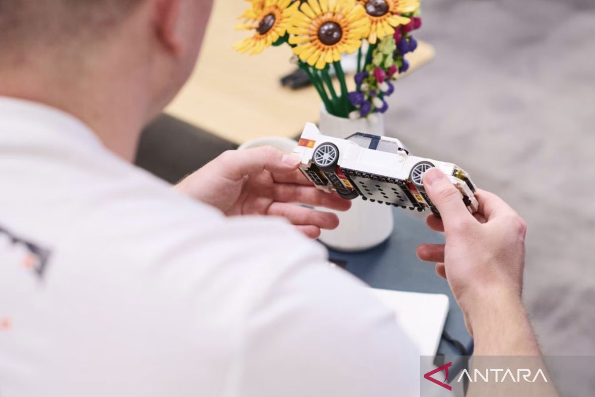 Lego feiert 40 Jahre BMW M3 E30 mit neuem Modell