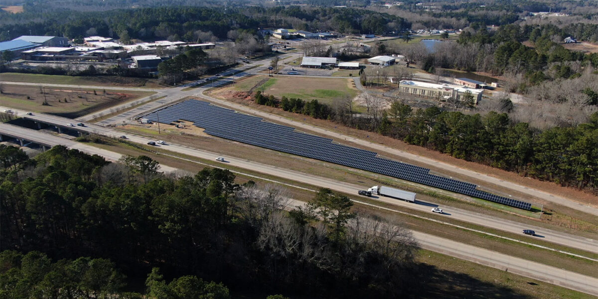 بيريللي تستحوذ على 30% من يونيفرس لتعزيز تكنولوجيا الإطارات