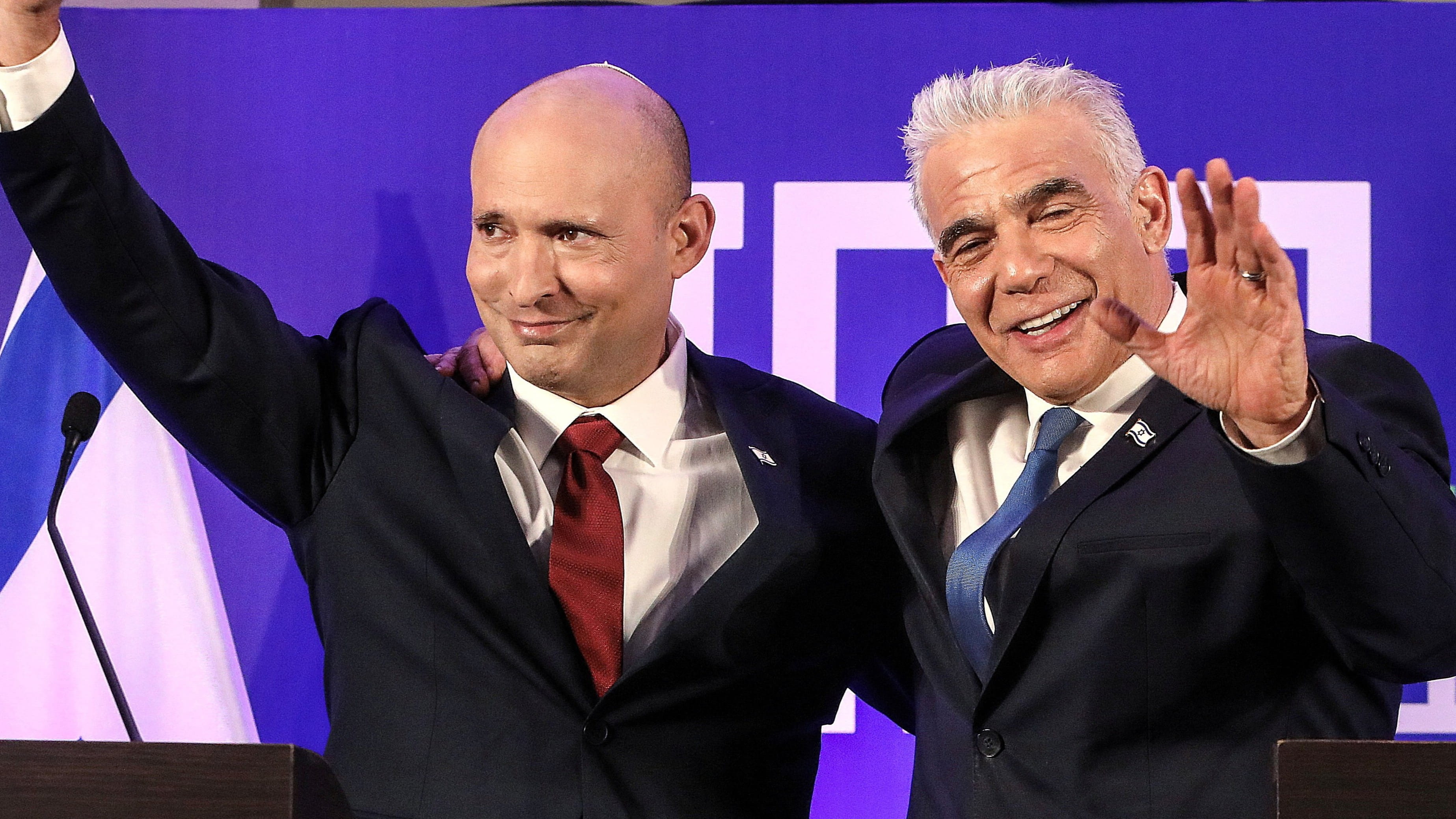 اندماج بينيت ولابيد لمواجهة نتنياهو في الانتخابات