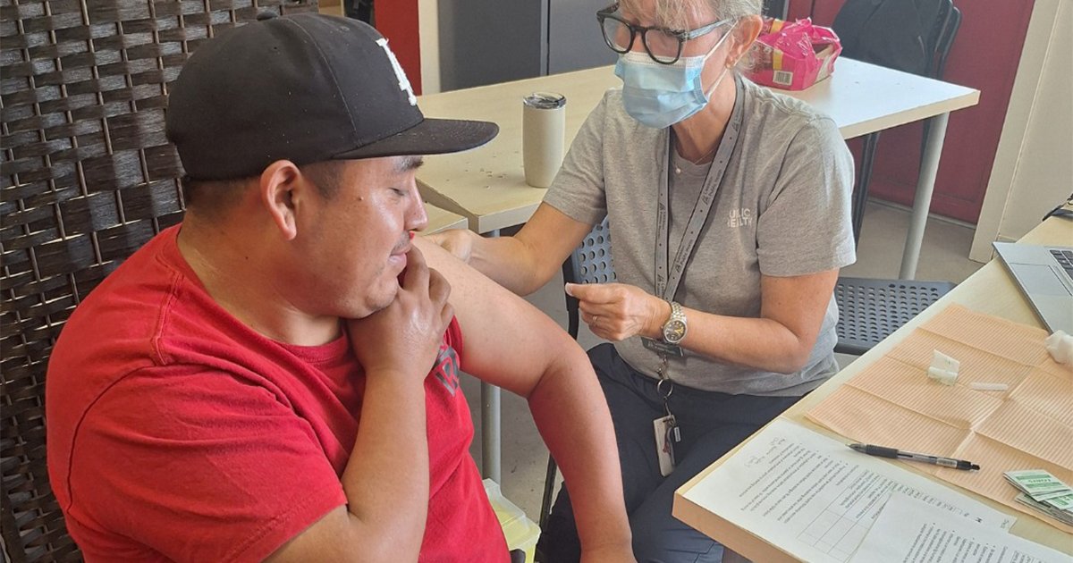 إندونيسيا توسع استخدام لقاح الحصبة للبالغين