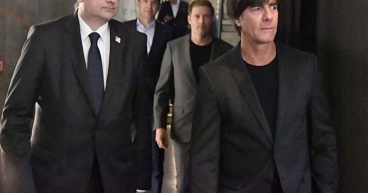 يواكيم لوف ينفي شائعات العودة لتدريب المنتخب الألماني