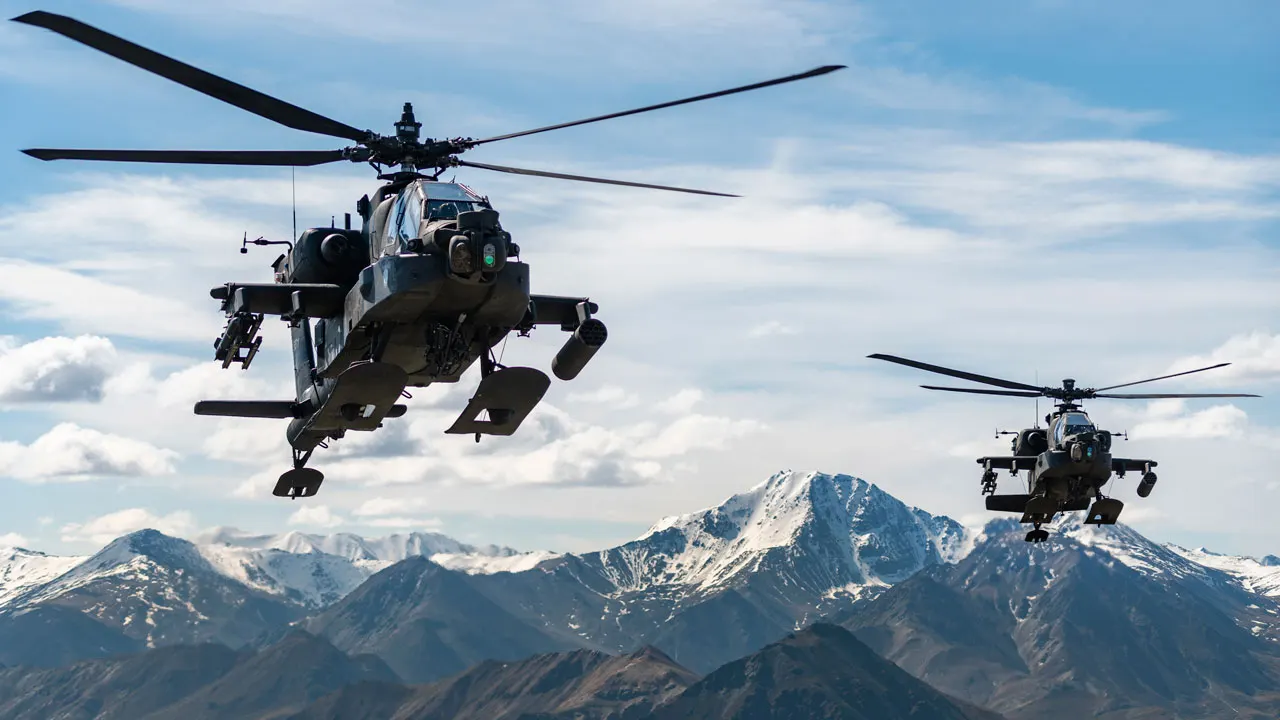 US helicopters fail to locate downed aircraft commander