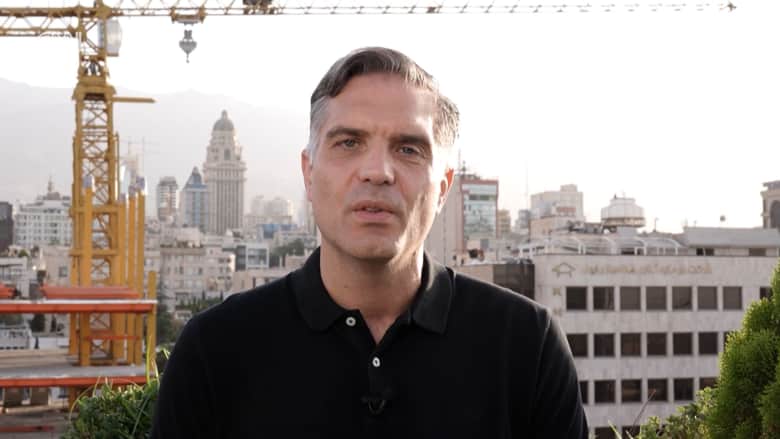 ارتفاع الأسهم الإماراتية بعد تأجيل الضربات على إيران