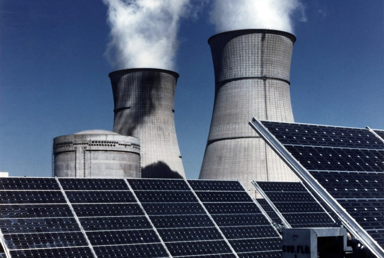 تحول الطاقة في إندونيسيا: استراتيجية الاستقلال الوطني