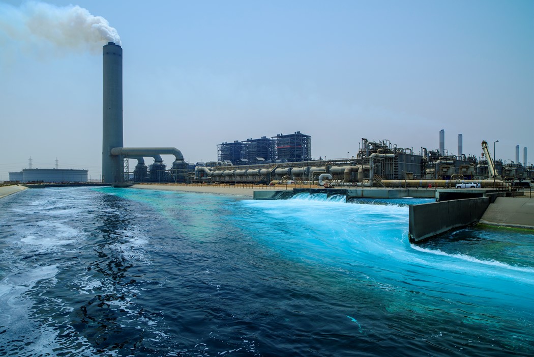 المملكة تعزز ريادتها في التحلية والطاقة