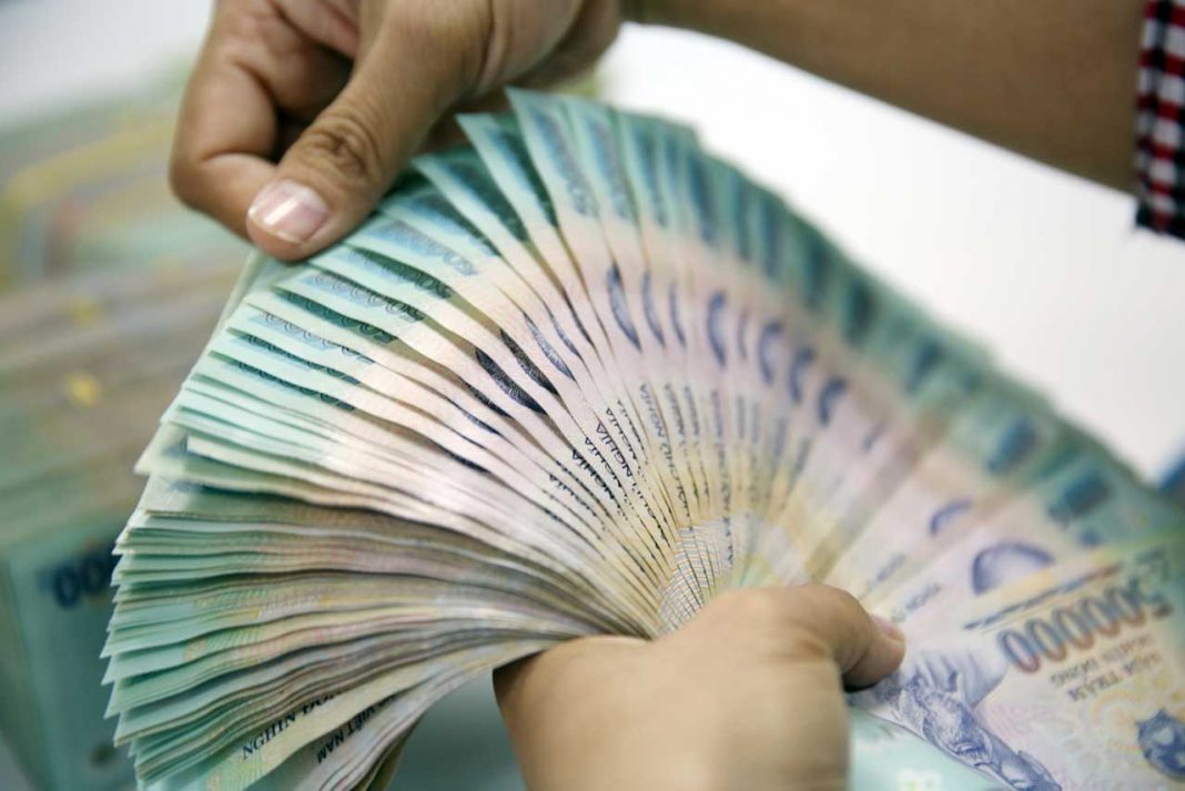 Chinesische Zentralbank zieht Geld ab – Ölpreise beeinflussen Wirtschaft