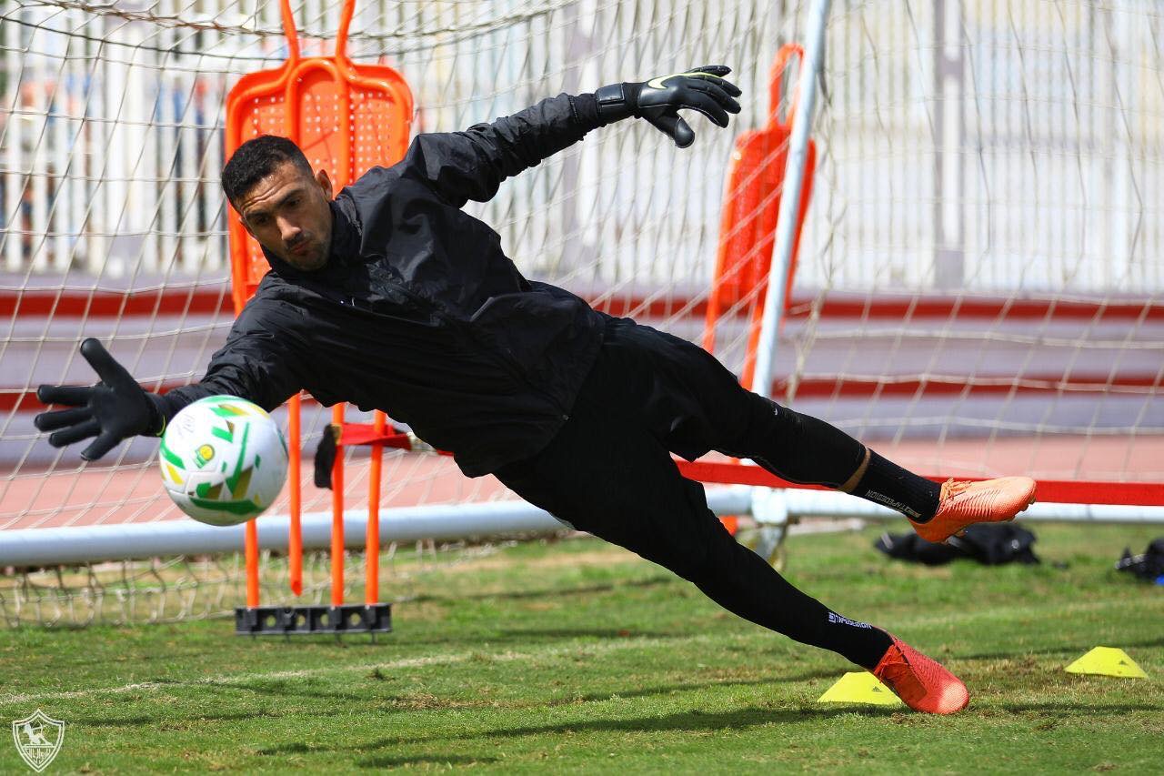 برنامج تدريبي خاص لمحمد عواد في الزمالك