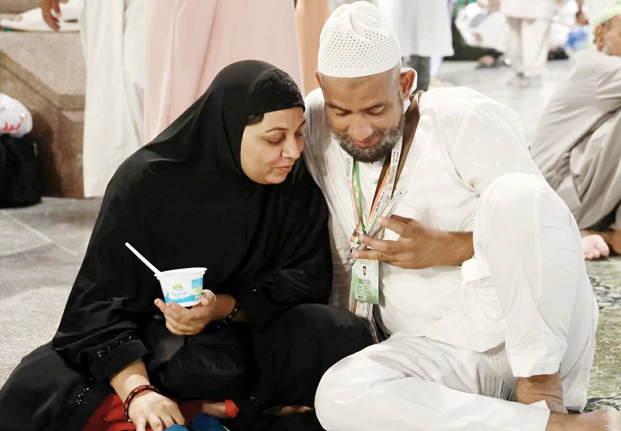 Pilgrims Leave Medina After Completing Hajj Rituals