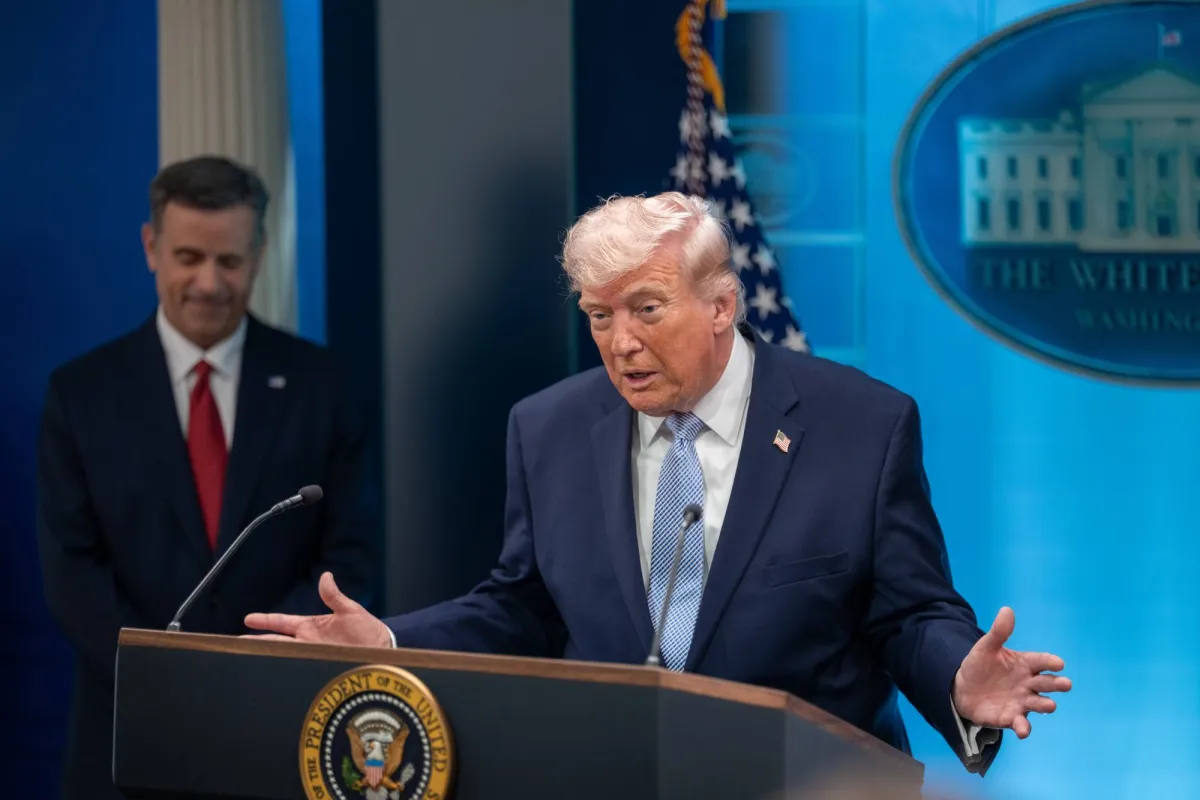 ترمب يعلن وقف إطلاق نار مع إيران وعدم تخصيب اليورانيوم