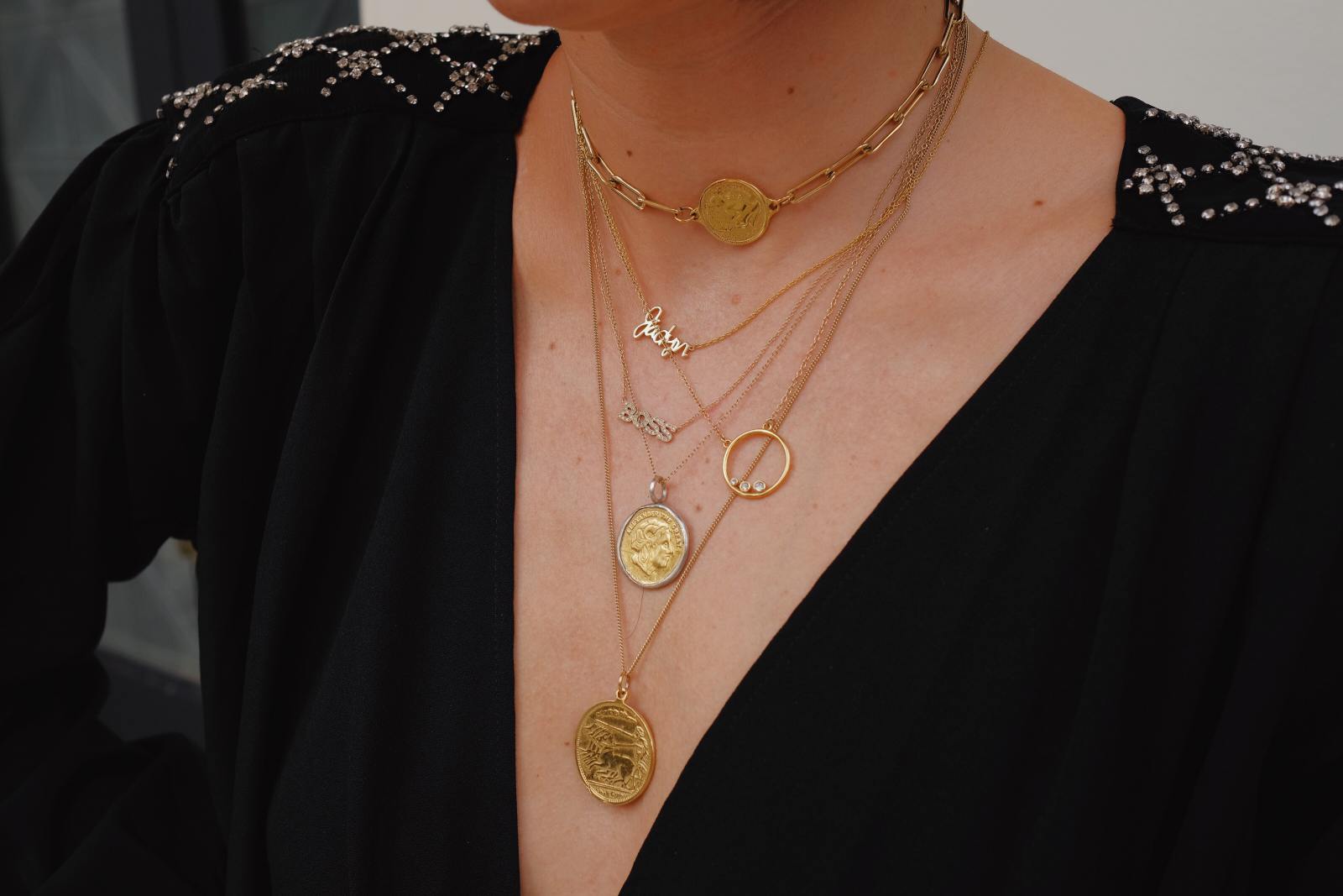 المجوهرات الشخصية: تعبير عن الهوية الثقافية