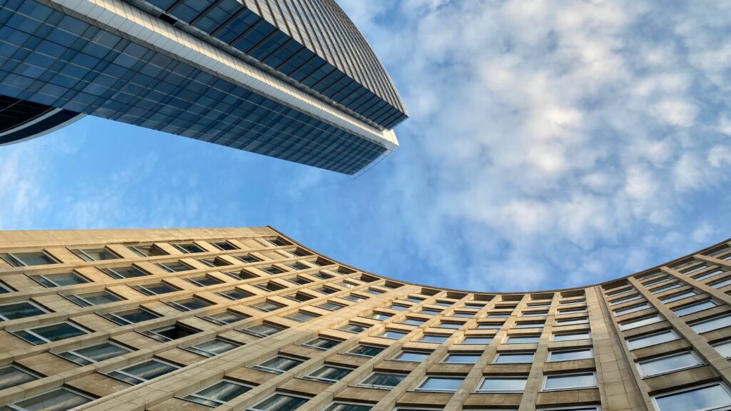 تأثير القواعد المصرفية في بروكسل على الاقتصاد الأوروبي