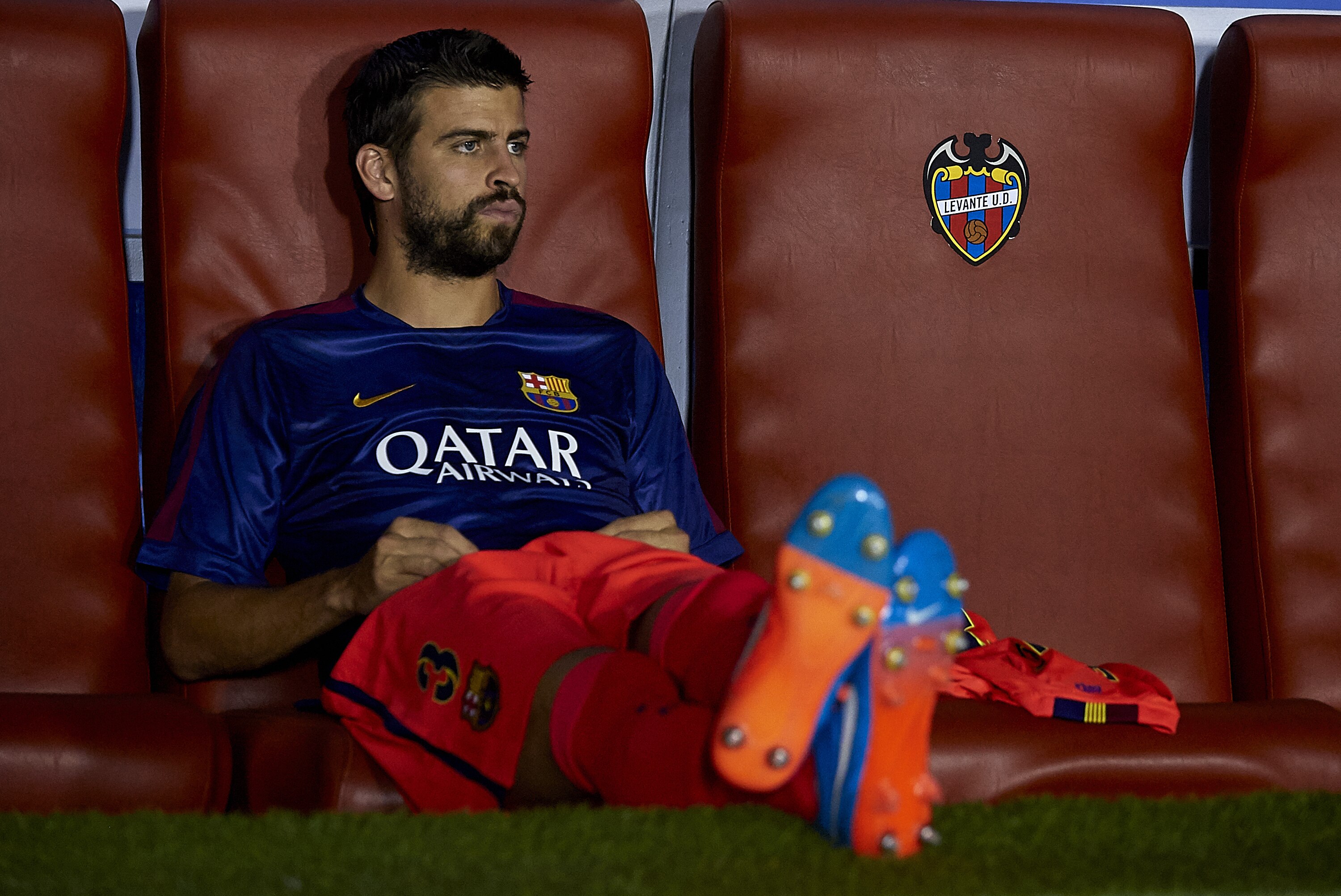 برشلونة يواجه تحديات كبيرة مع استسلام نجمه لفكرة الرحيل