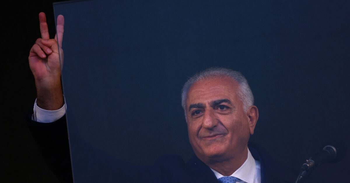 Shirin Ebadi Faces Criticism for Supporting Iranian Shah's Son