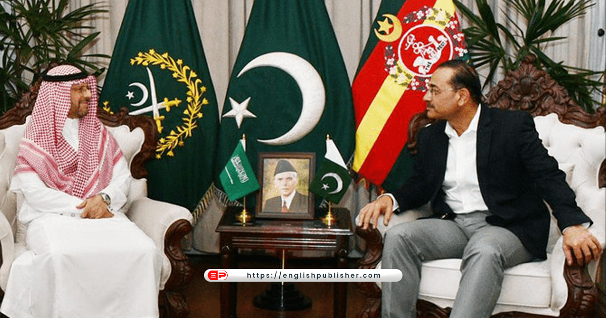 استقبال الحنيطي لوزير الدولة البريطاني يعزز التعاون الدفاعي