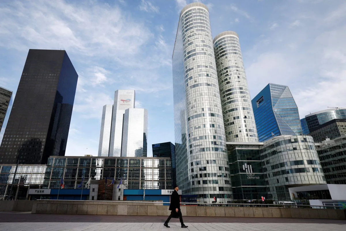 الاقتصاد الفرنسي ينكمش 0.1% في الربع الأول