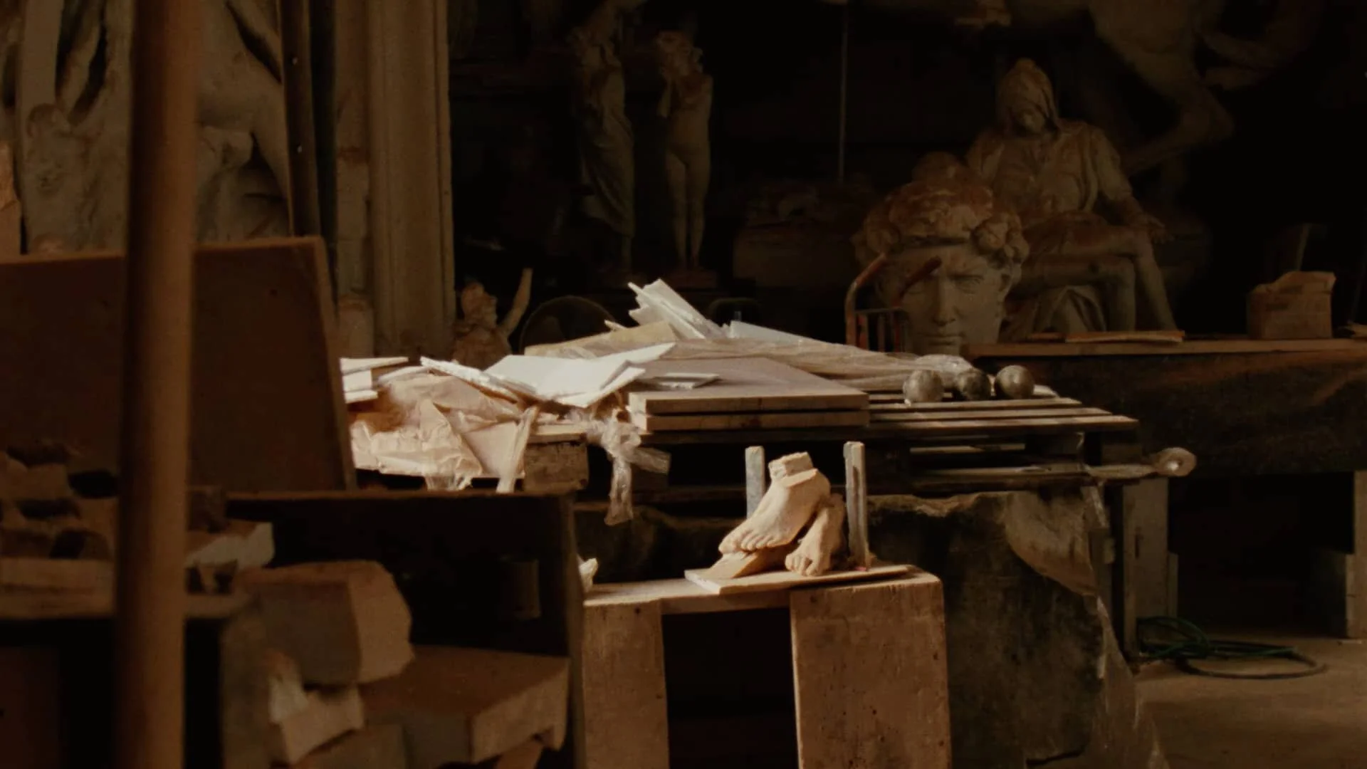 أسطورة الورد الدمشقي في كتالونيا: حب وثقافة