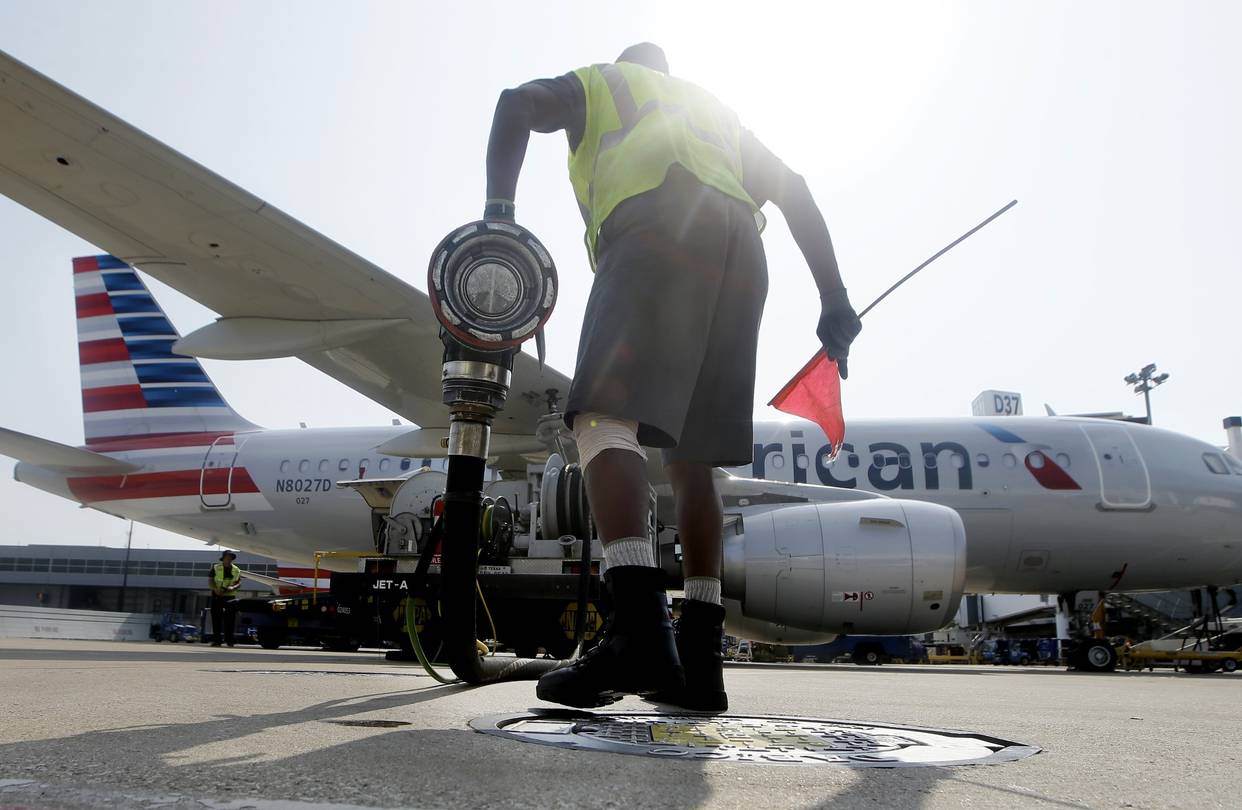U.S. Airlines Financial Crisis Due to Fuel Prices