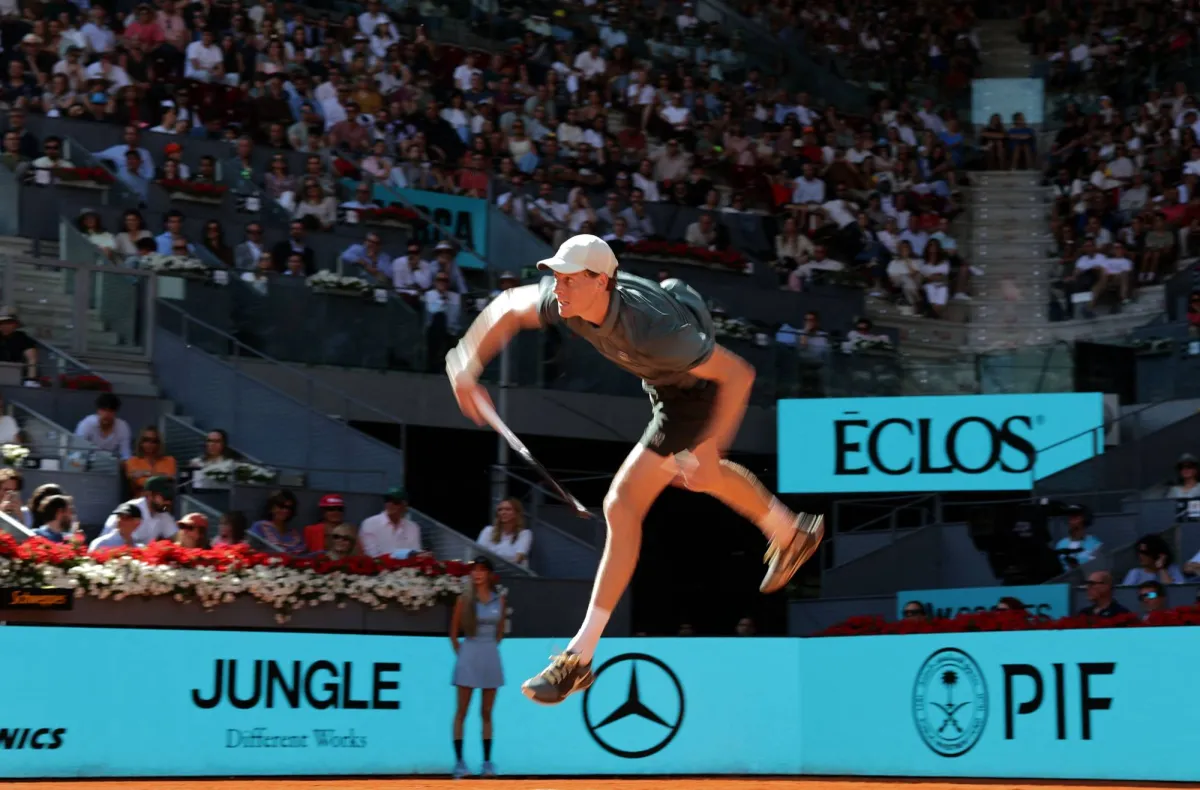 Yannick Sinner se qualifie pour les huitièmes de Madrid