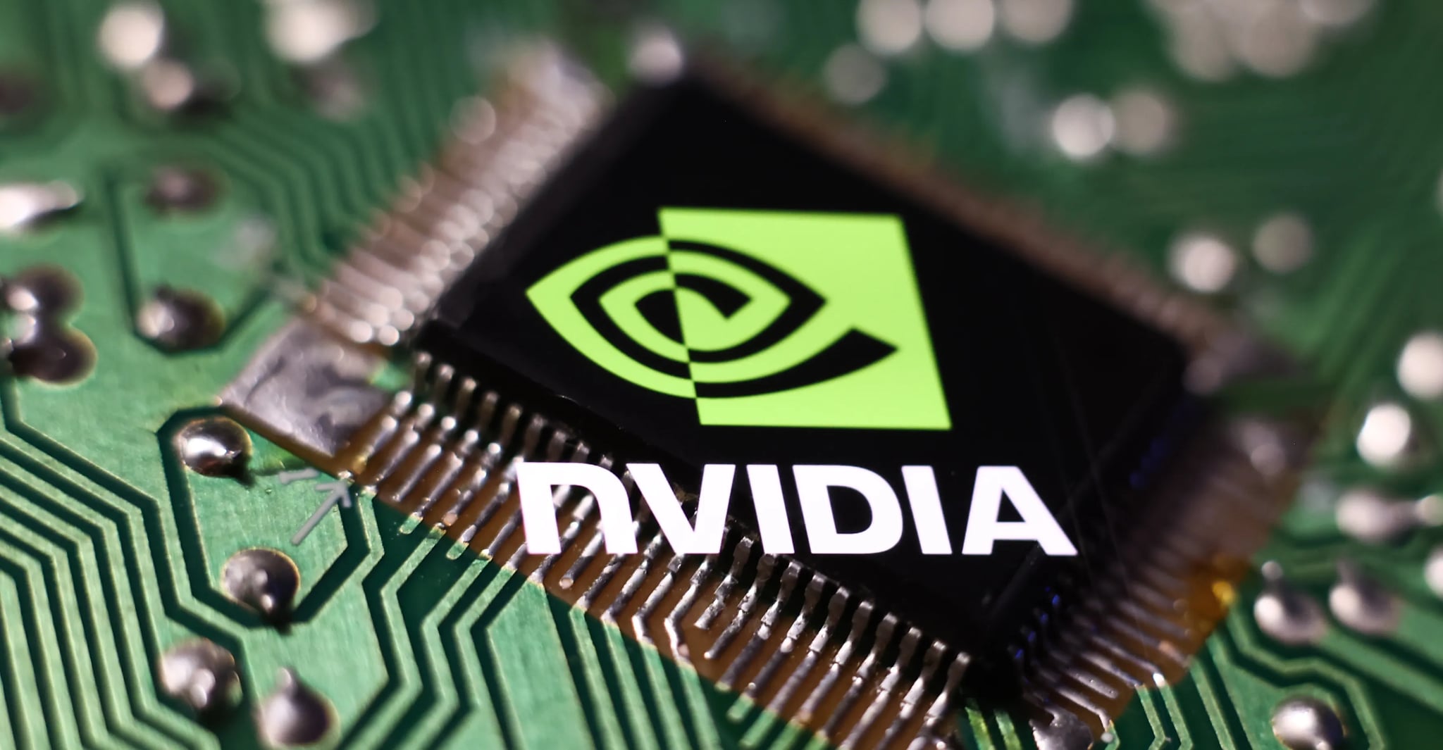 La Chine interdit les puces Nvidia pendant la visite de Trump