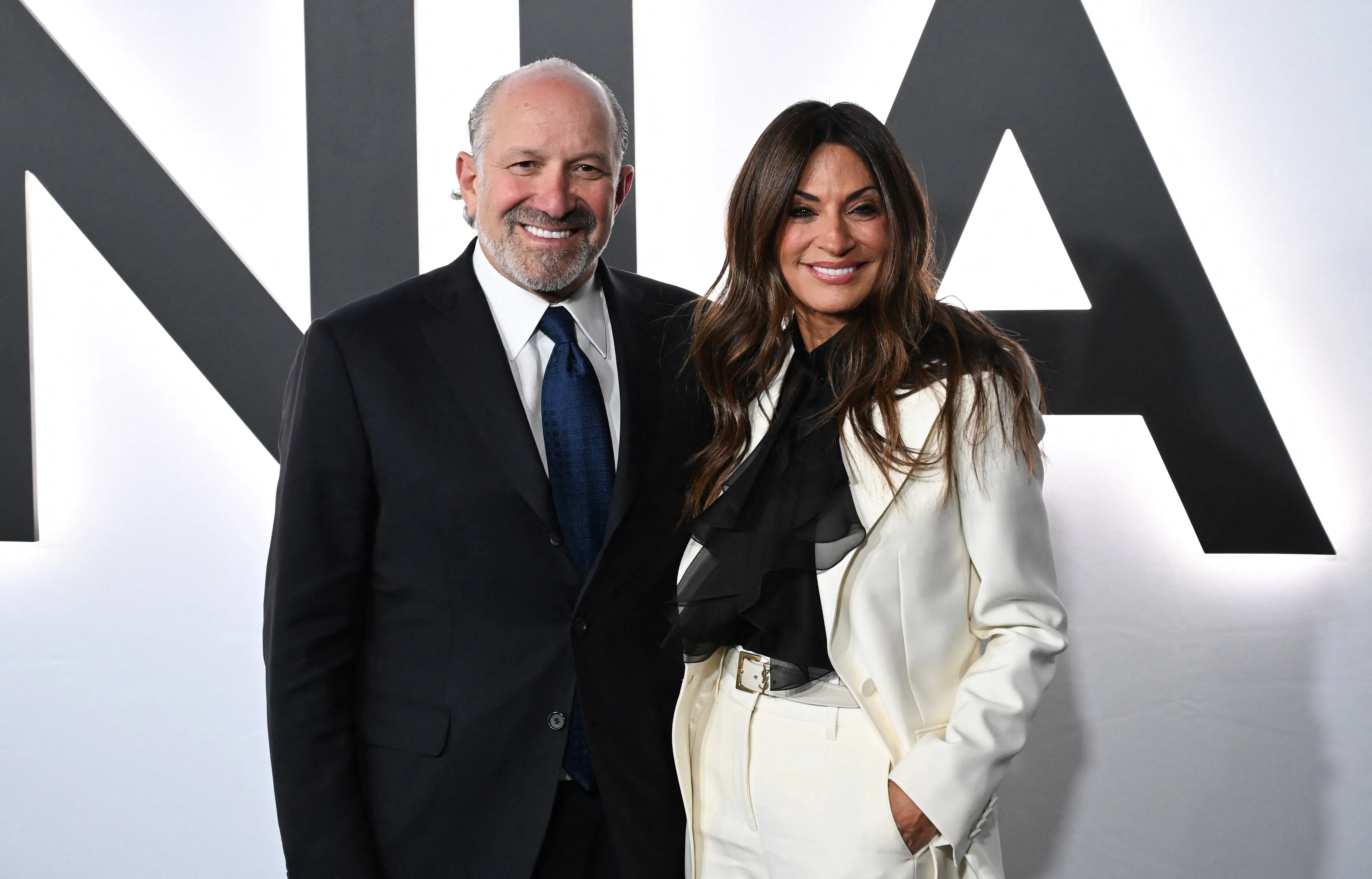 استدعاء وزير التجارة الأمريكي في تحقيقات إبستين