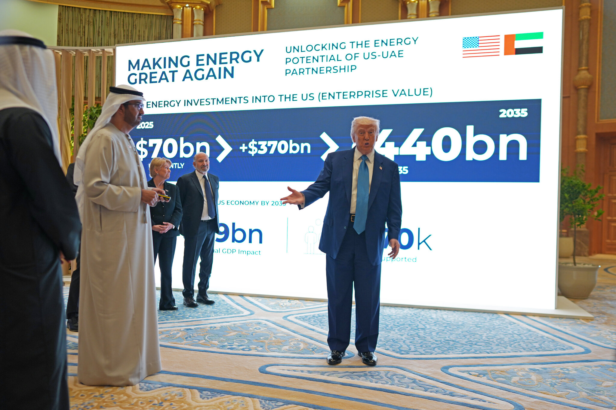 ترامب إلغاء الزيارة يعني استئناف الحرب في المنطقة