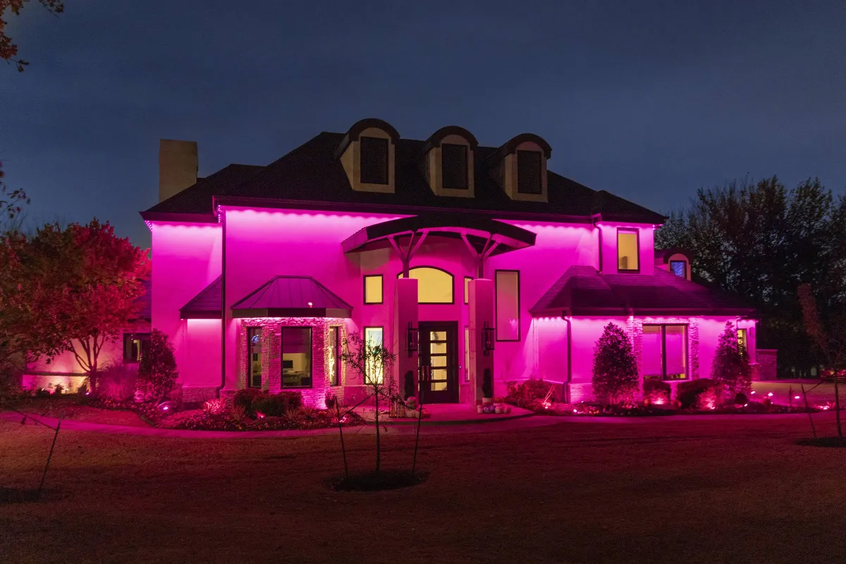 أنظمة إضاءة خارجية مبتكرة من إنبرايتن