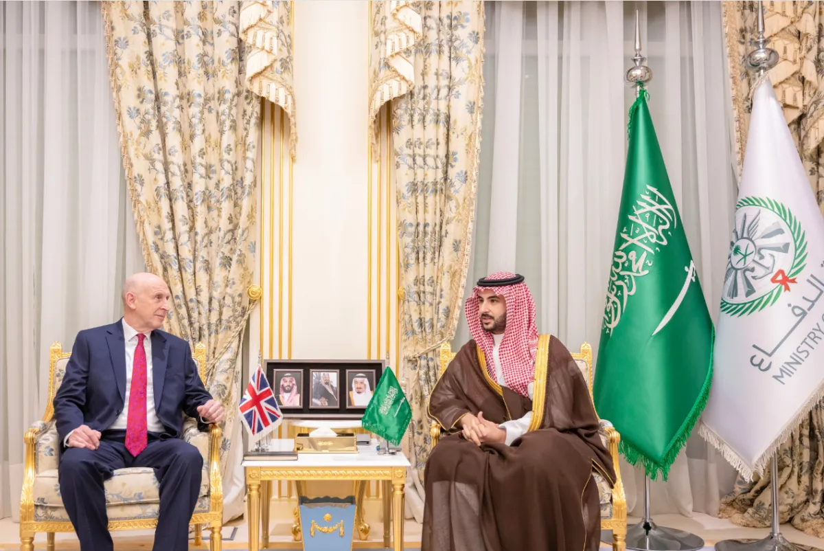 Stärkung der Verteidigungspartnerschaft zwischen Saudi-Arabien und Großbritannien