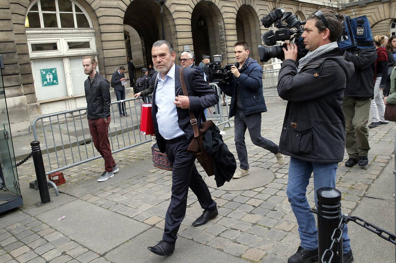 إضراب المحامين في باريس ضد مشروع قانون يهدد حقوق الدفاع