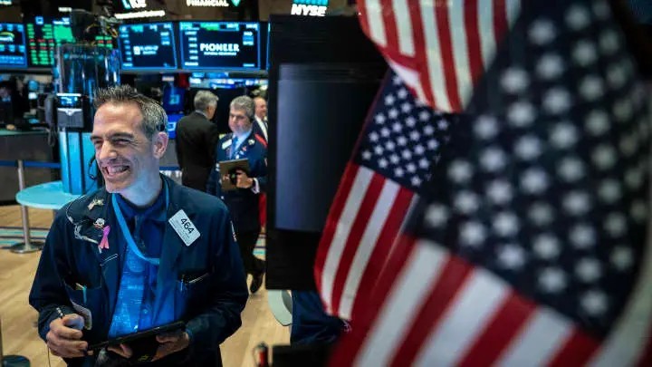 Baisse de l'indice S&P 500 et son impact sur les marchés