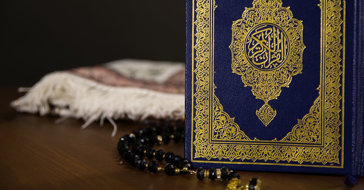 تكريم خادم الحرمين لجمعيات تحفيظ القرآن الكريم