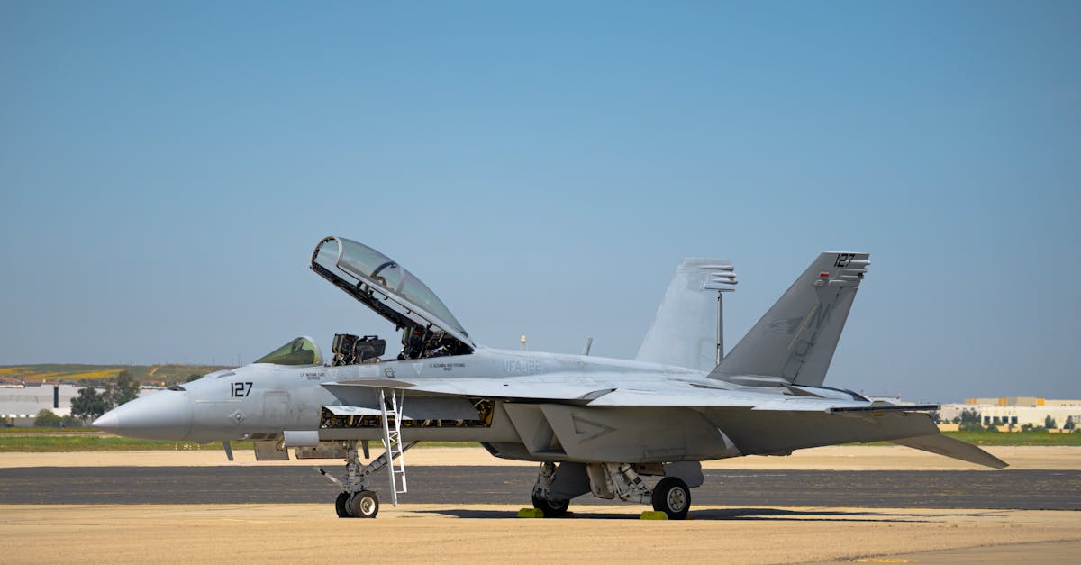 غارات أميركية على أهداف عسكرية إيرانية