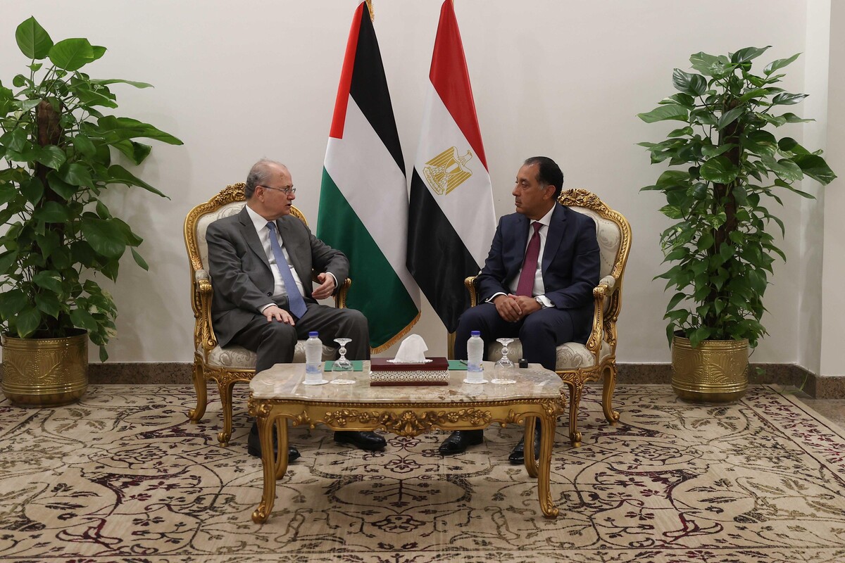 موعد عزاء والد رئيس الوزراء المصري