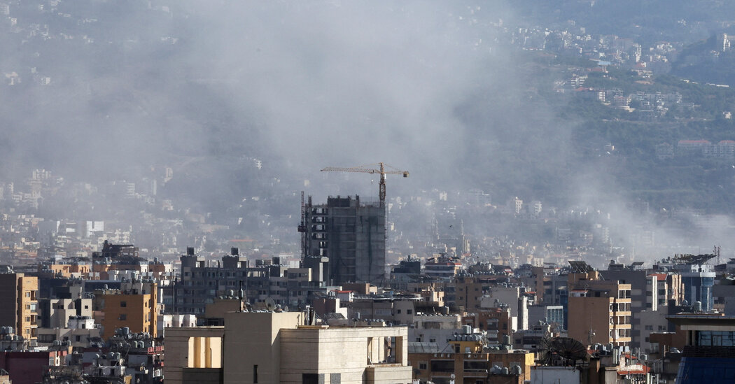 غارة إسرائيلية على معروب تودي بحياة 6 شهداء