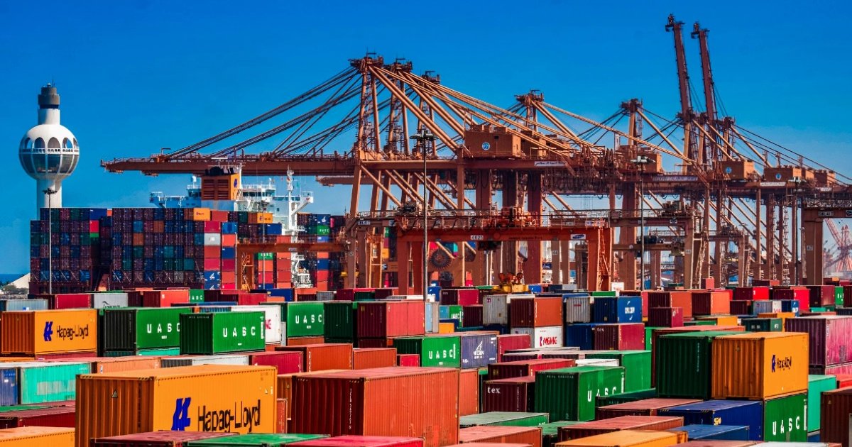 Significant Cargo Movement Increase at Jeddah Islamic Port