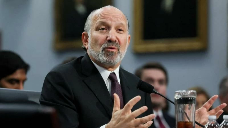 تحقيق الكونغرس الأمريكي حول وزير التجارة وعلاقته بإبستين