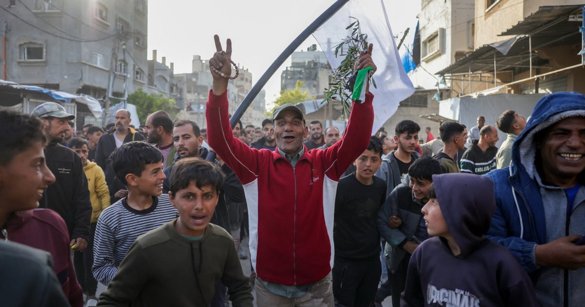 Protests in Gaza Against Al-Aqsa Closure and Execution Law