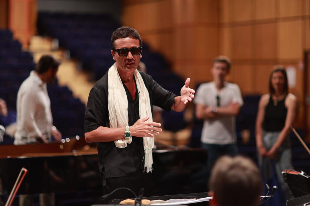 حفلة موسيقية في دبي لتعزيز السلام