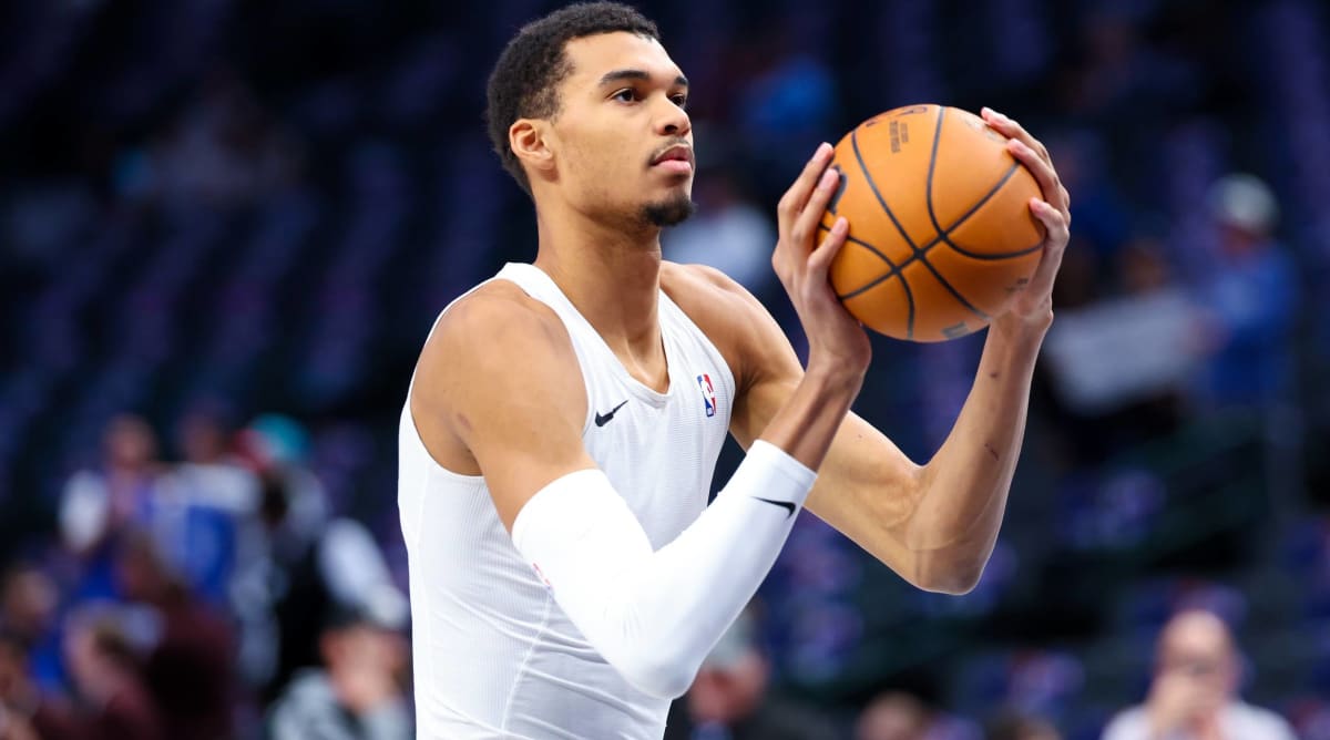 سبيرز يتأهل لنصف نهائي المؤتمر الغربي بفضل ويمبانياما