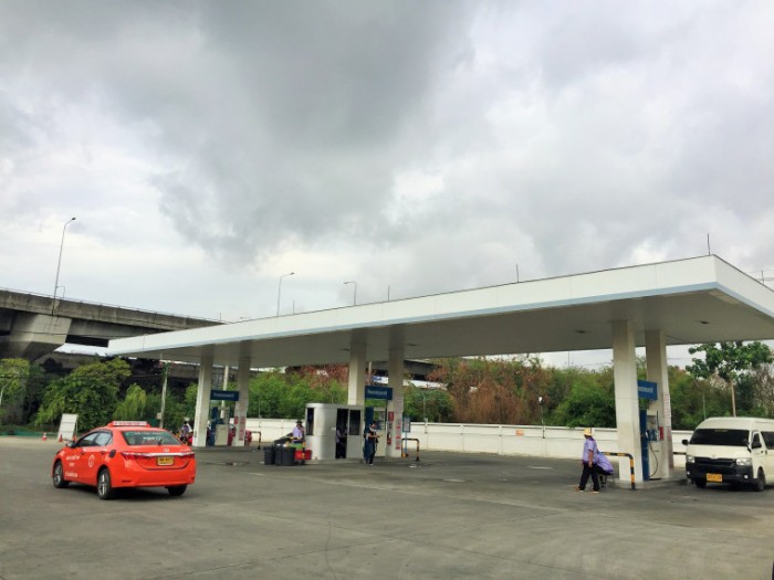 شبكة احتيال ضخمة على الحدود التايلاندية الكمبودية