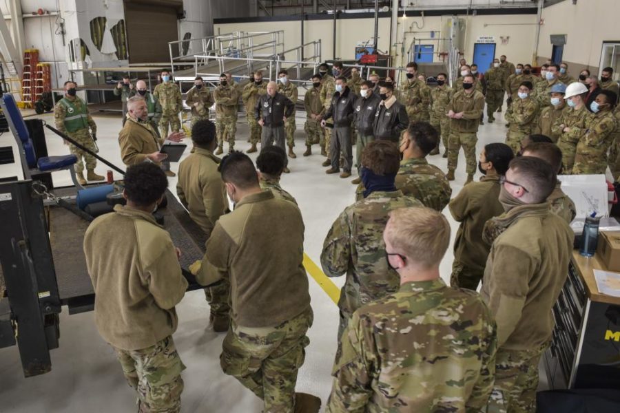 تعزيز الدفاعات الجوية الإندونيسية في سولاويزي الشرقية