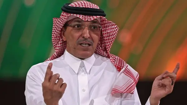 Le ministre des Finances souligne l'importance des emplois