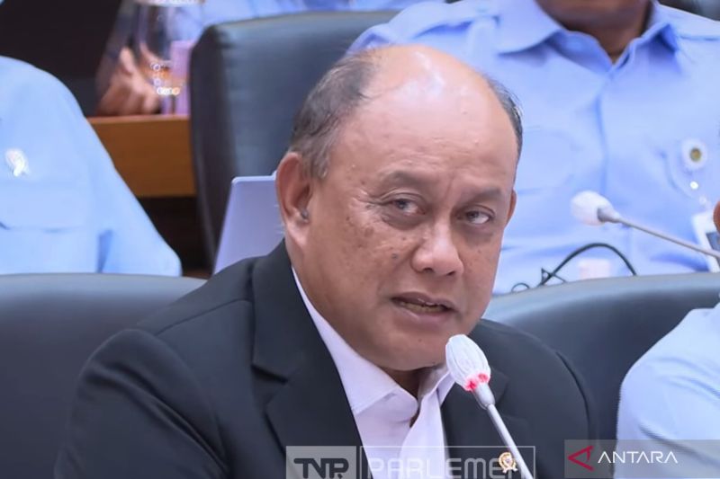 إيقاف مؤقت لعمليات المطابخ في برنامج التغذية المجانية بإندونيسيا