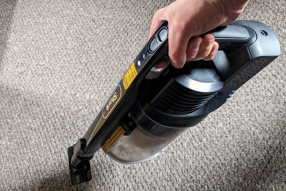 خصومات Shark في أبريل | عروض مميزة